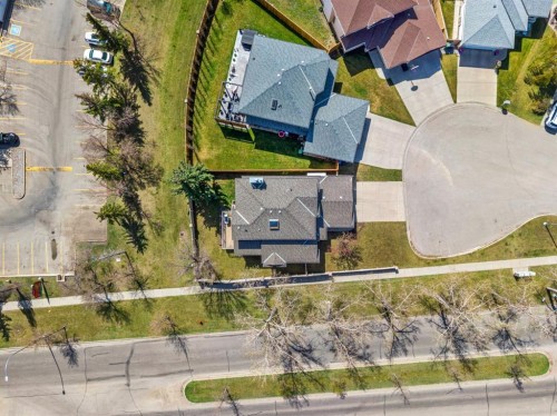 131 Lake Simcoe Court Se, Calgary, AB - Outdoor With View