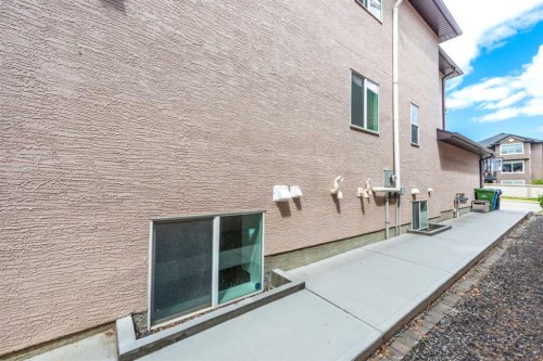35 Aspen Stone Way Sw, Calgary, AB - Outdoor With Exterior