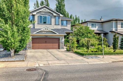 188 Chapala Drive Se, Calgary, AB - Outdoor