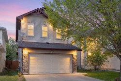 34 Tuscany Meadows Drive NW Calgary, AB T3L 2T8