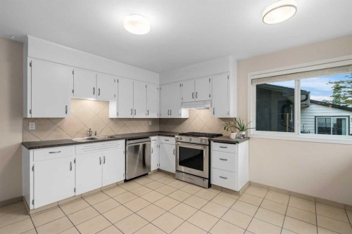 9211 Allison Drive Se, Calgary, AB 