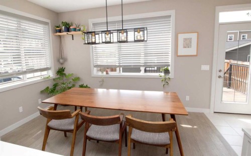3 Sunrise Heights, Cochrane, AB - Indoor Photo Showing Dining Room