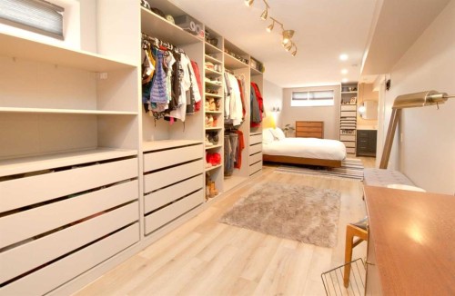 3 Sunrise Heights, Cochrane, AB - Indoor With Storage