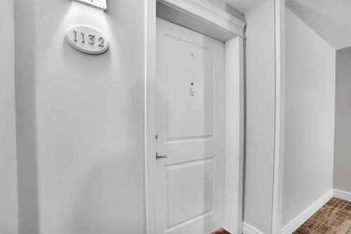 1132-2330 Fish Creek Boulevard Sw, Calgary, AB - Indoor Photo Showing Other Room