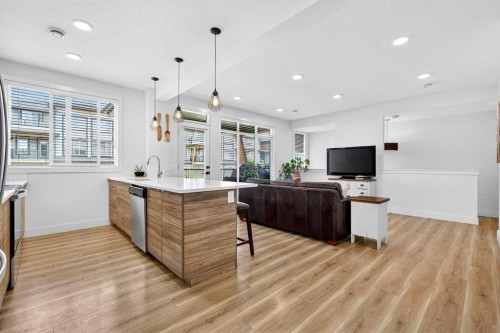 33-230 Seton Passage Se, Calgary, AB - Indoor
