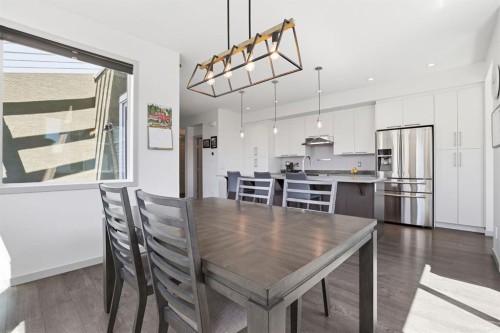 341 Marquis Heights Se, Calgary, AB - Indoor