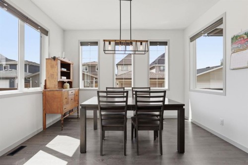 341 Marquis Heights Se, Calgary, AB - Indoor Photo Showing Dining Room