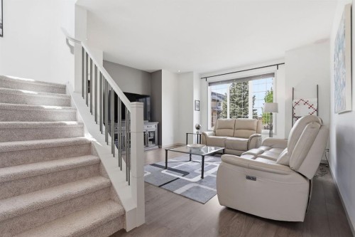 341 Marquis Heights Se, Calgary, AB - Indoor