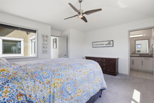 341 Marquis Heights Se, Calgary, AB - Indoor Photo Showing Bedroom