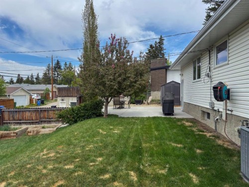 5839 Dalkeith Hill Nw, Calgary, AB - Outdoor