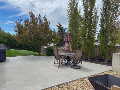 5839 Dalkeith Hill Nw, Calgary, AB - Outdoor