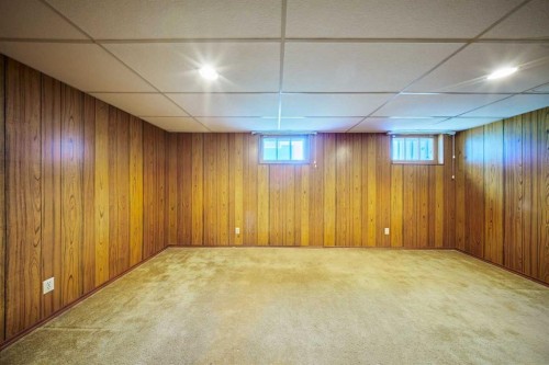 2511 22 Street Nw, Calgary, AB - Indoor Photo Showing Basement