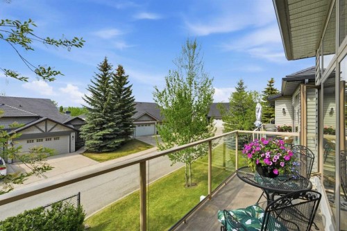 131 Springbank Terrace Sw, Calgary, AB - Outdoor