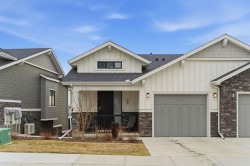408 Crestridge Common SW Calgary, AB T3B 6J5
