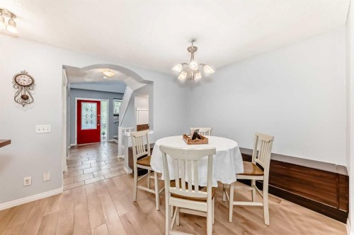 142 Auburn Bay Heights Se, Calgary, AB - Indoor Photo Showing Dining Room