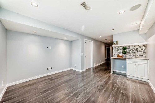 142 Auburn Bay Heights Se, Calgary, AB - Indoor Photo Showing Other Room