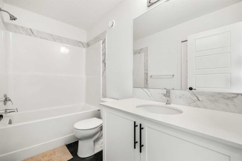 218 Aquila Way Nw, Calgary, AB - Indoor Photo Showing Bathroom