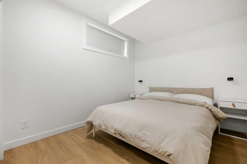 218 Aquila Way Nw, Calgary, AB - Indoor Photo Showing Bedroom