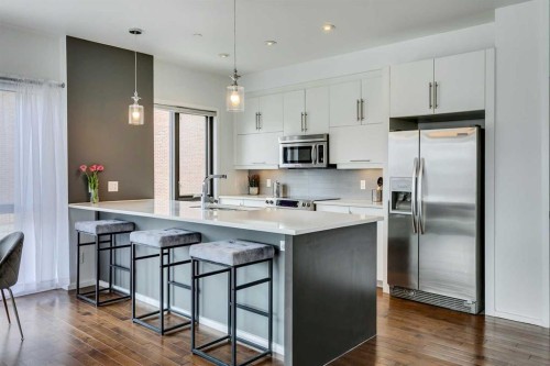 203-414 Meredith Road Ne, Calgary, AB 