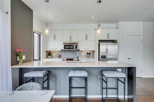 203-414 Meredith Road Ne, Calgary, AB 