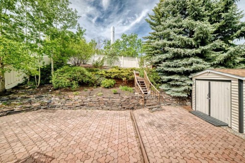 116 Shawnee Way Sw, Calgary, AB 