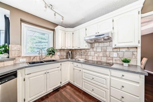 116 Shawnee Way Sw, Calgary, AB 