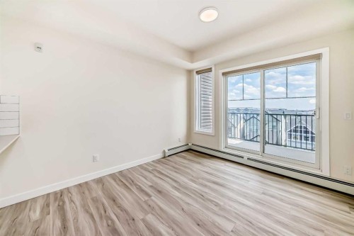 2406-15 Skyview Point Crescent, Calgary, AB - Indoor Photo Showing Other Room