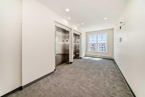 2406-15 Skyview Point Crescent, Calgary, AB - Indoor Photo Showing Other Room