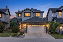 218 Wentworth Park SW Calgary, AB T3H 5B4