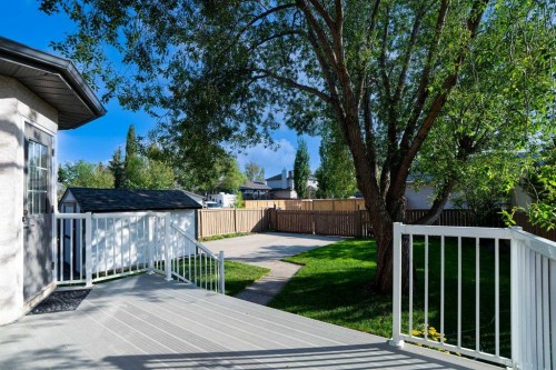 61 Cimarron Way, Okotoks, AB - Outdoor With Deck Patio Veranda