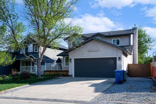 61 Cimarron Way, Okotoks, AB - Outdoor