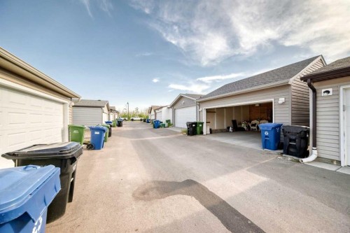50 Elgin Meadows Park Se, Calgary, AB - Outdoor With Exterior