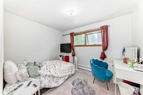 6441 18A Street Se, Calgary, AB - Indoor