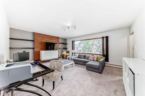 6441 18A Street Se, Calgary, AB - Indoor