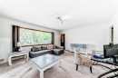 6441 18A Street Se, Calgary, AB  - Indoor Photo Showing Living Room 