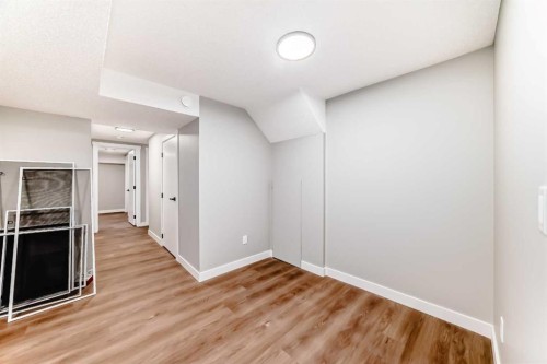 1635 24 Avenue Nw, Calgary, AB 