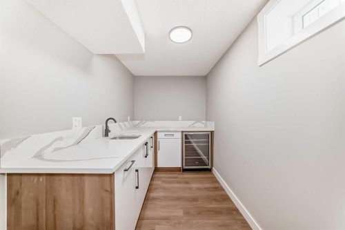 1635 24 Avenue Nw, Calgary, AB 