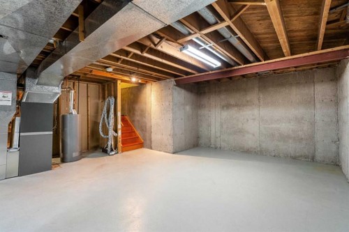 511 Willingdon Boulevard Se, Calgary, AB - Indoor Photo Showing Basement