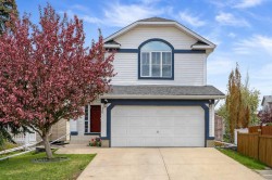 36 Mt Selkirk Close SE Calgary, AB T2Z 2R6
