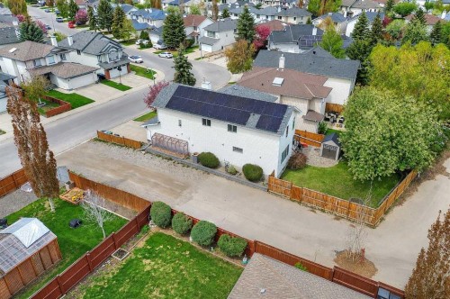 36 Mt Selkirk Close Se, Calgary, AB - Outdoor
