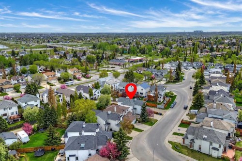 36 Mt Selkirk Close Se, Calgary, AB - Outdoor With View