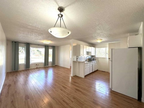 121 Huntford Close Ne, Calgary, AB - Indoor