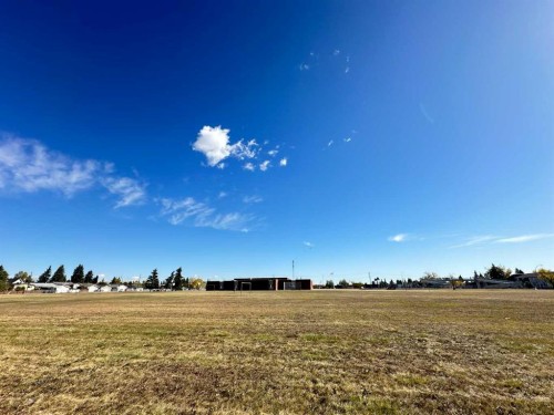 121 Huntford Close Ne, Calgary, AB - Outdoor With View