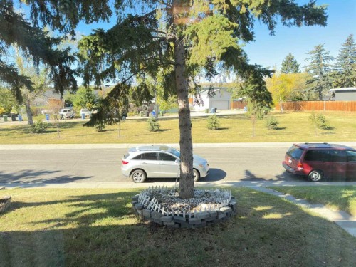 121 Huntford Close Ne, Calgary, AB - Outdoor With View