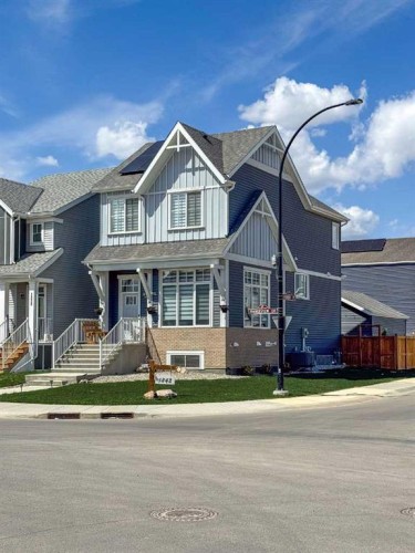 1842 Rangeview Drive Se, Calgary, AB - Outdoor