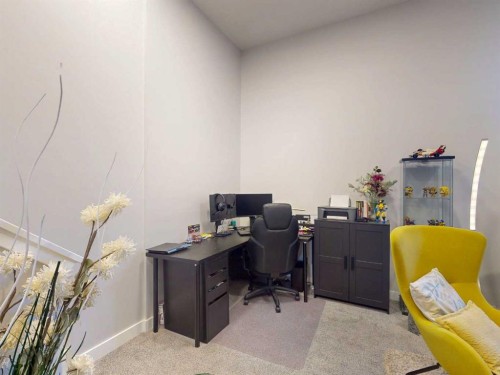1842 Rangeview Drive Se, Calgary, AB - Indoor Photo Showing Office