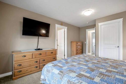 2006 30 Avenue, Nanton, AB 