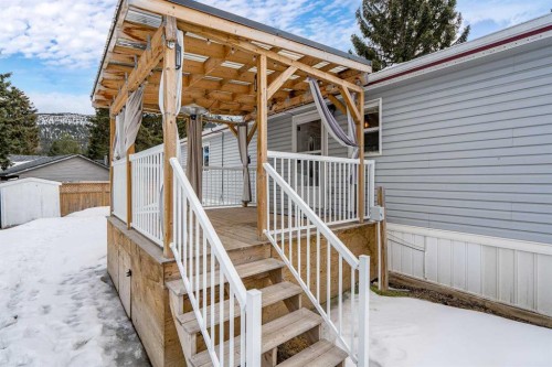 1605 129 Street, Blairmore, AB 