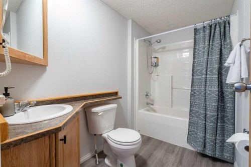 1605 129 Street, Blairmore, AB 