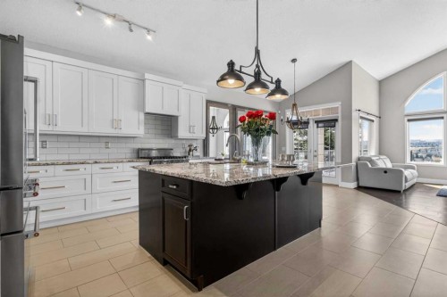 158 Hidden Creek Heights Nw, Calgary, AB - Indoor Photo Showing Kitchen With Upgraded Kitchen